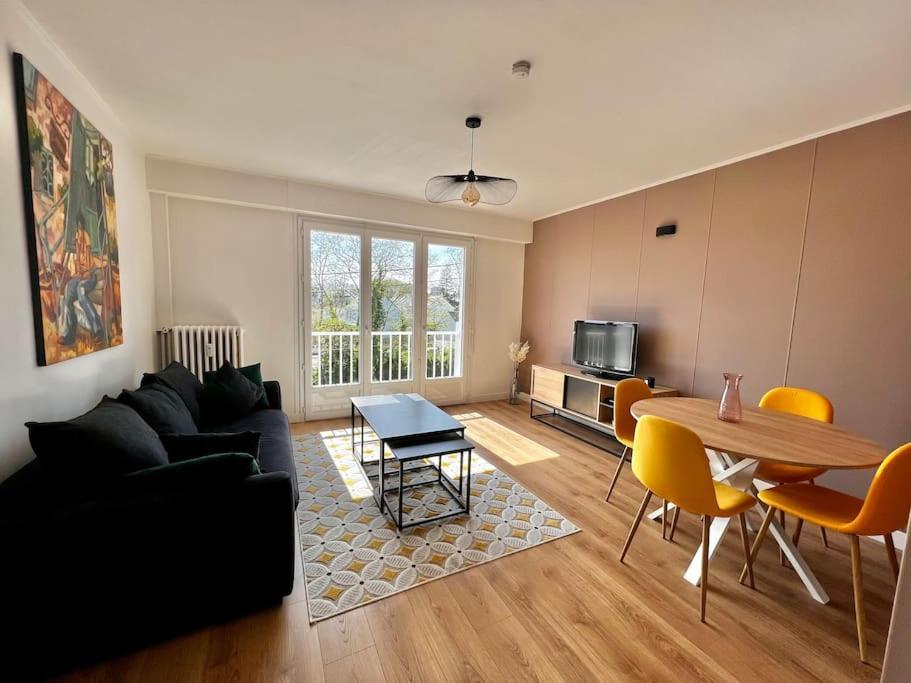 T2 Lumineux Refais A Neuf Avec Parking ! Appartement Lorient