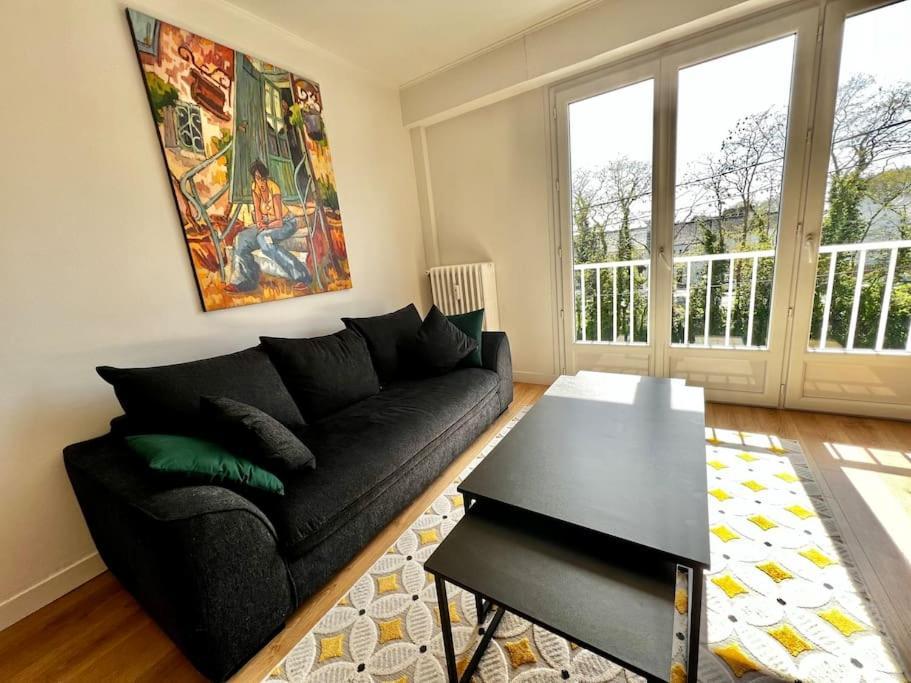 Appartement T2 Lumineux Refais A Neuf Avec Parking ! Lorient